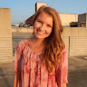 Meet your Posher, Abby